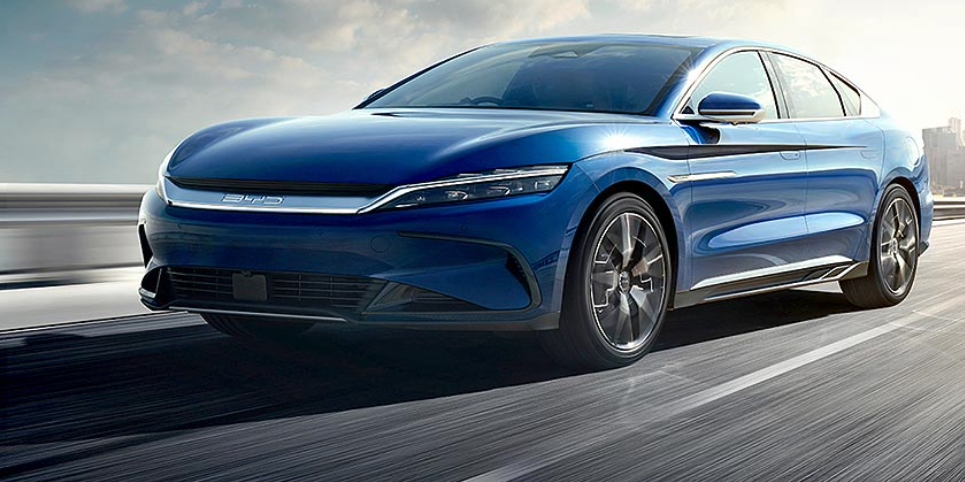 SO SÁNH BYD HAN EV VỚI CÁC ĐỐI THỦ CÙNG PHÂN KHÚC
